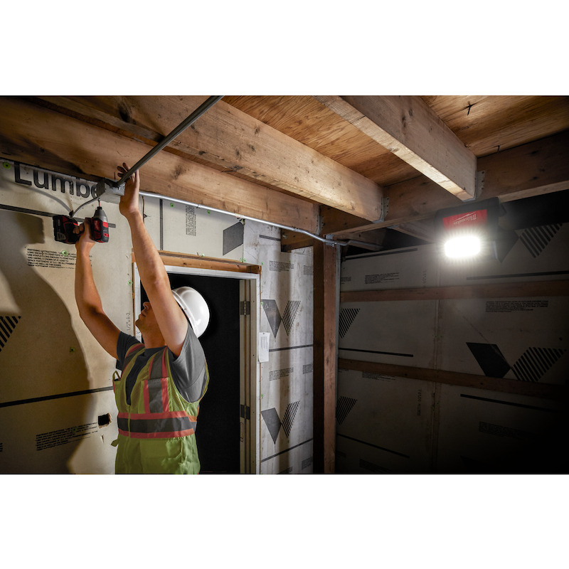 ACCUWERFLAMP 18V/BODY       M18 HOAL     MILWAUKEE