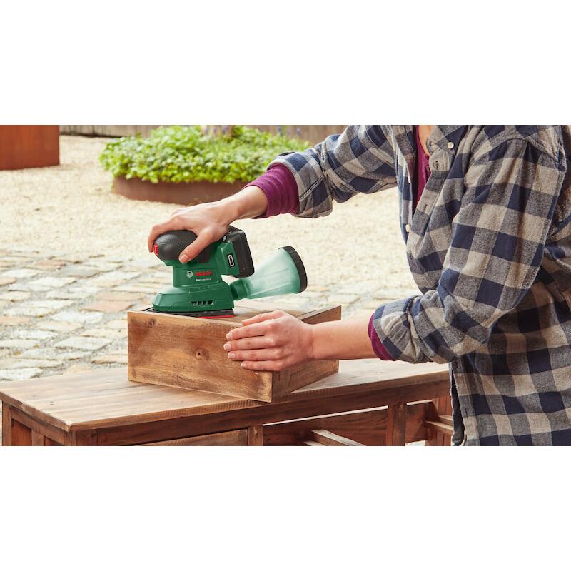 PONÇEUSE TRIANG.18V/BODY    EASYSANDER 18V-8 BOSCH