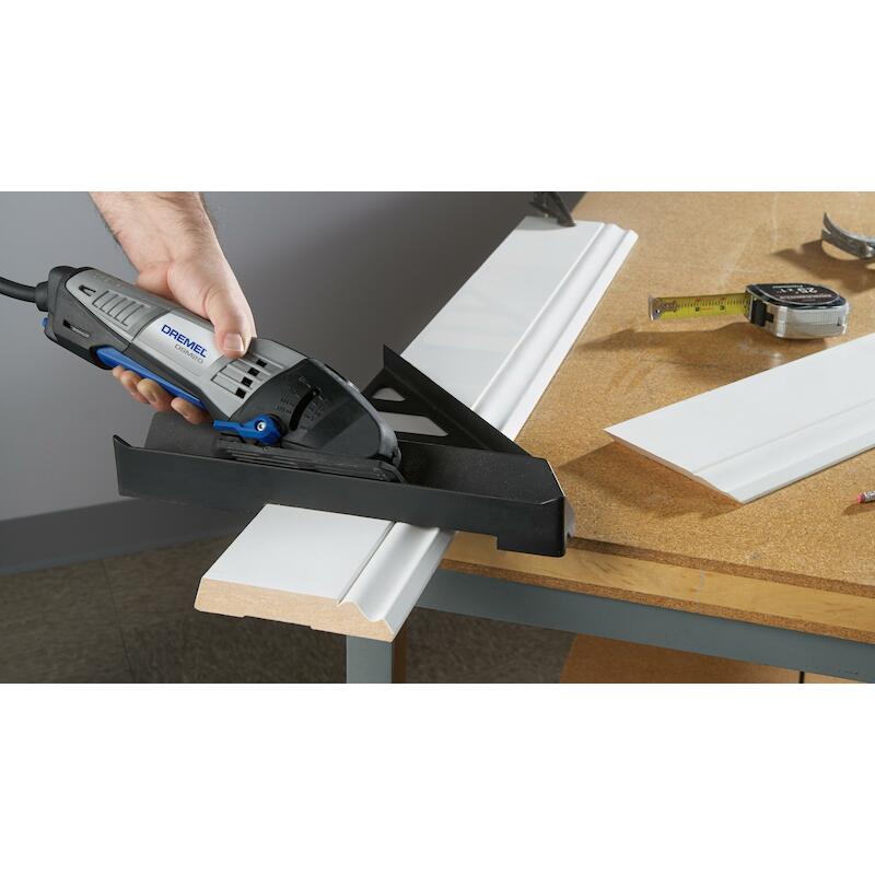 GUIDE DE DÉCOUPE            S840JA          DREMEL