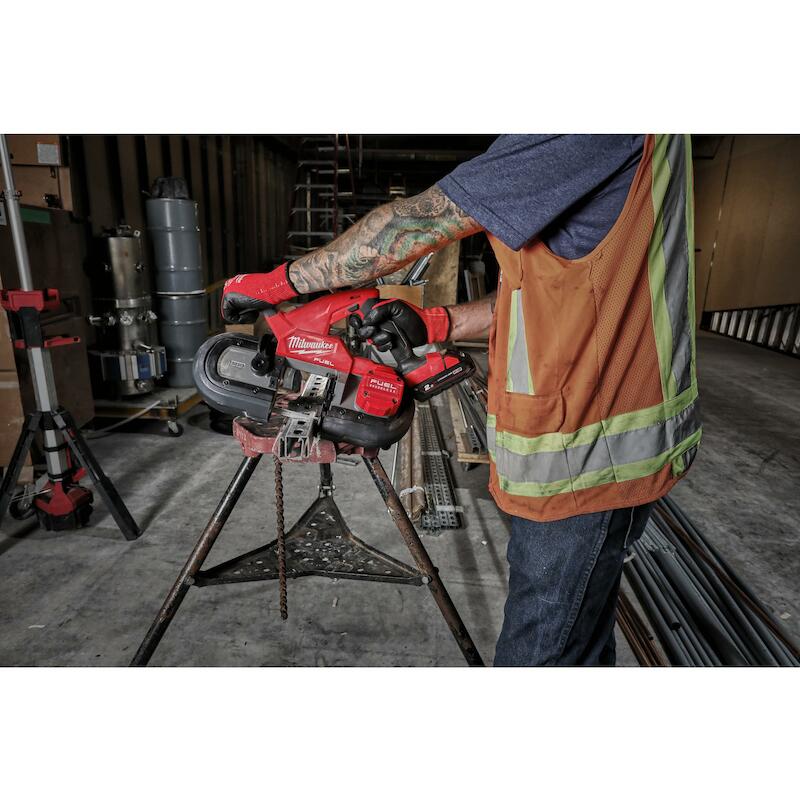 ACCU-LINTZAAG 18V/2X2AH     M18FBS85-202C MILWAUKE