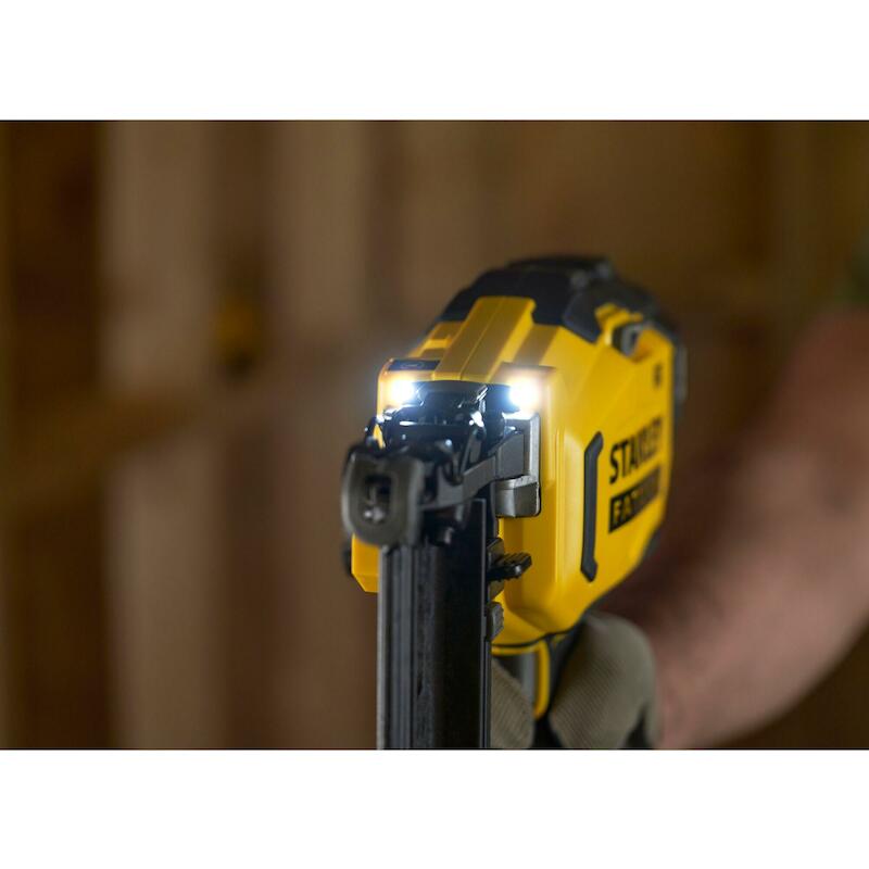 ACCU-NAGELPISTOOL 18V/BODY  SFMCN616B      STANLEY