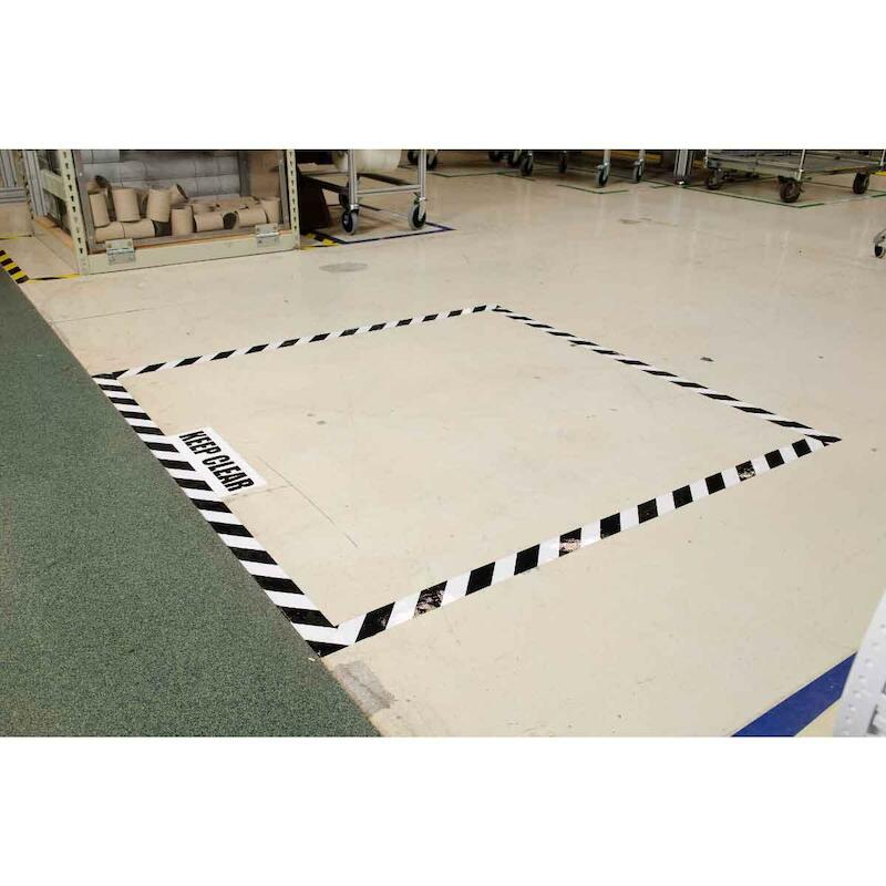 VLOERMARKERINGSTAPE - BRADY 104349 - ZWART EN WIT 76,2 MMX30 M