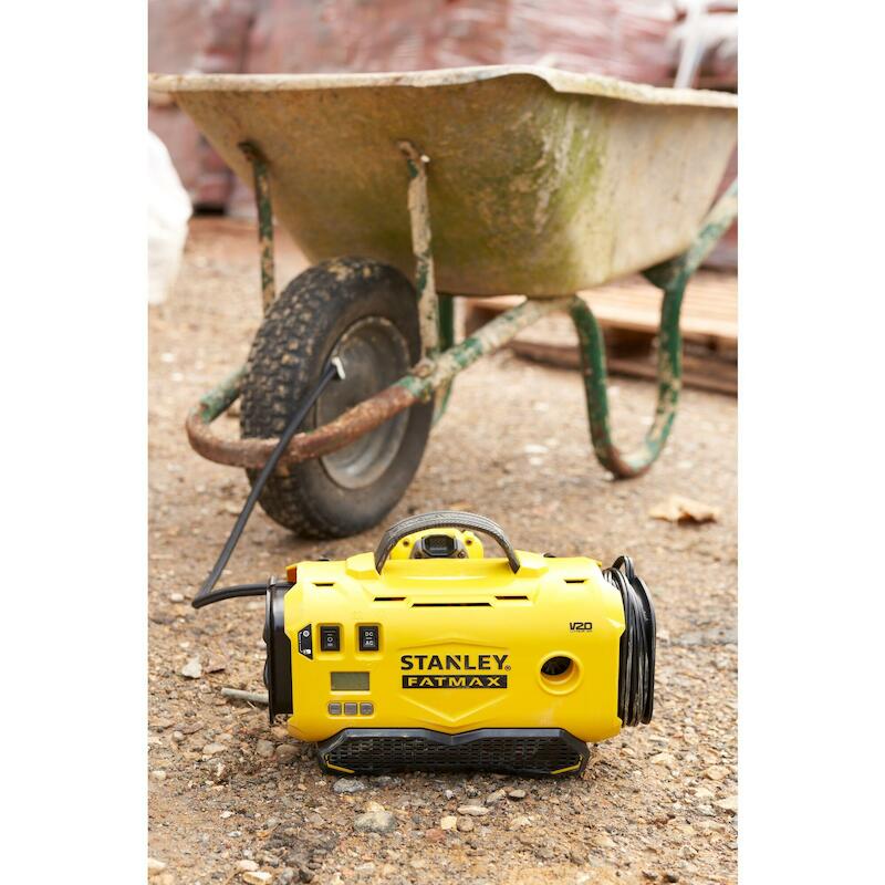 ACCUCOMPRESSOR 18V/BODY     SFMCE520B      STANLEY
