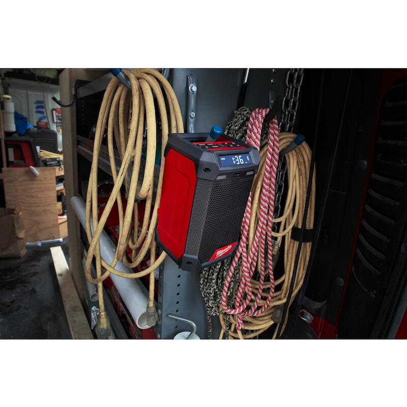 RADIO/CHARGEUR DAB+         M12 RCDAB+-0 MILWAUKEE