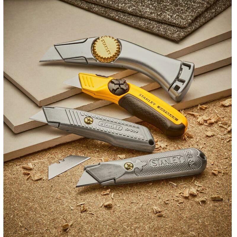 COUTEAU À LAME FIXE 299     0-10-299 136MM STANLEY