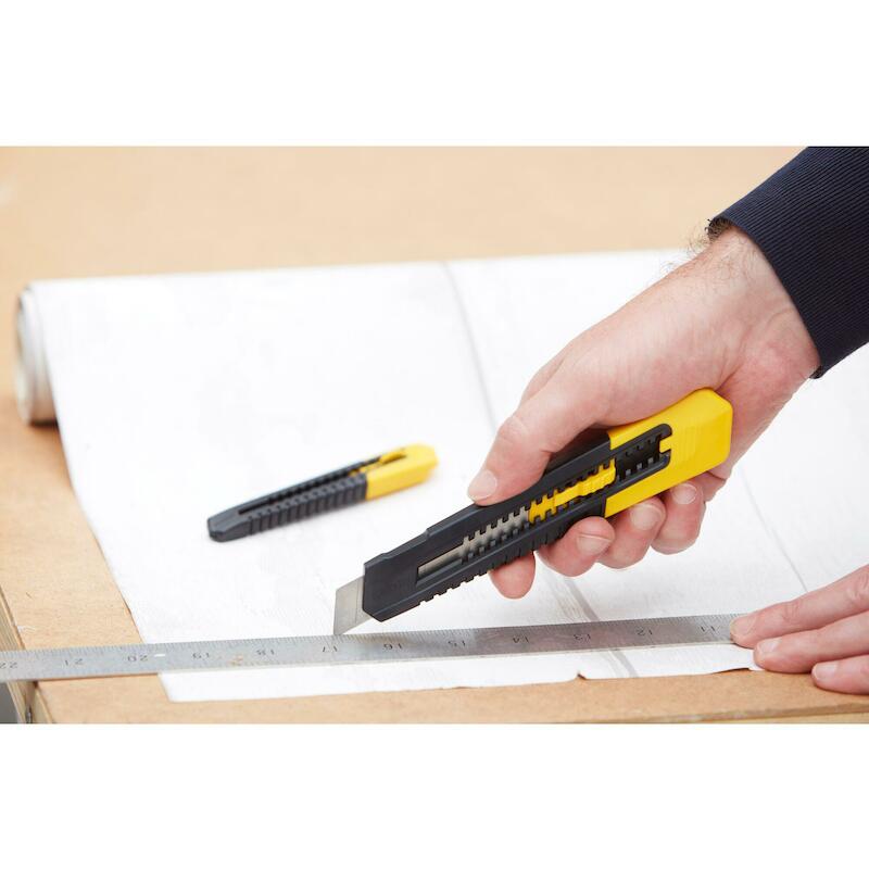 CUTTER 9 + 18MM             STHT10202-0 (2PC)STANL