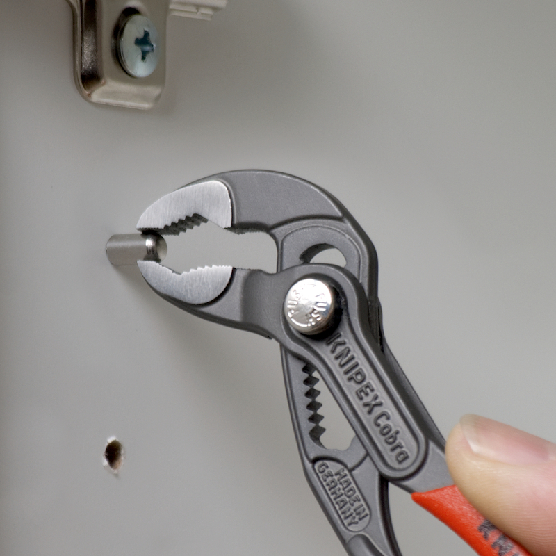 PINCE MULTIPRISE  COBRA     87 01 - 125MM   KNIPEX
