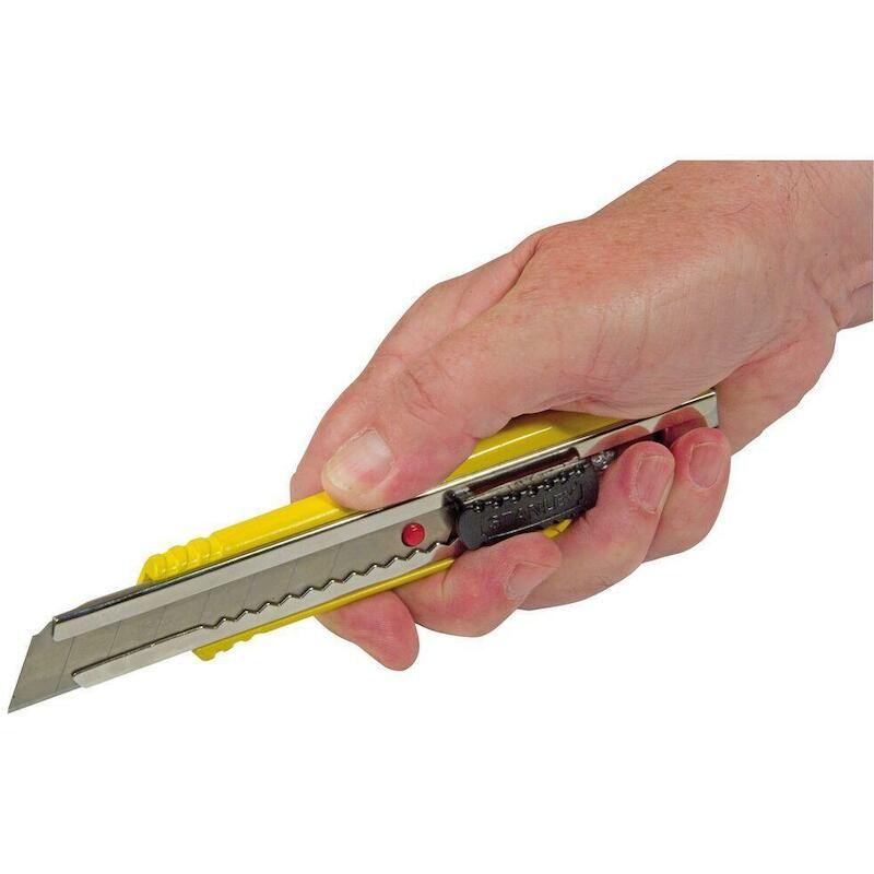 CUTTER     FATMAX 18MM      0-10-421 155MM STANLEY