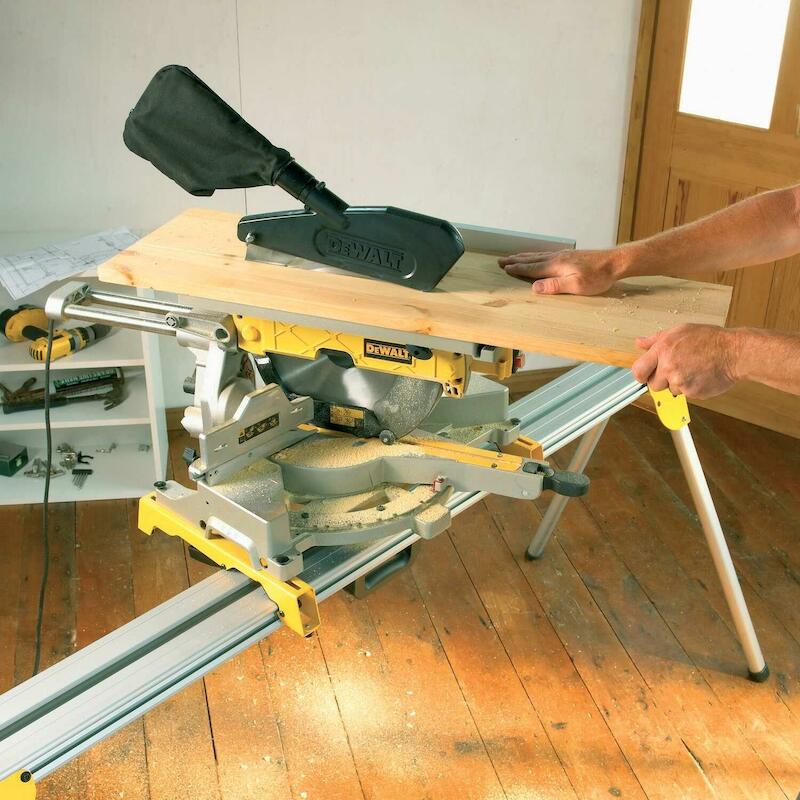 SCIE A TABLE/ONGLET 1600W   D27112          DEWALT