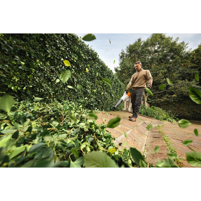 ACCUBLADBLAZER 36V/BODY     BGA 110          STIHL