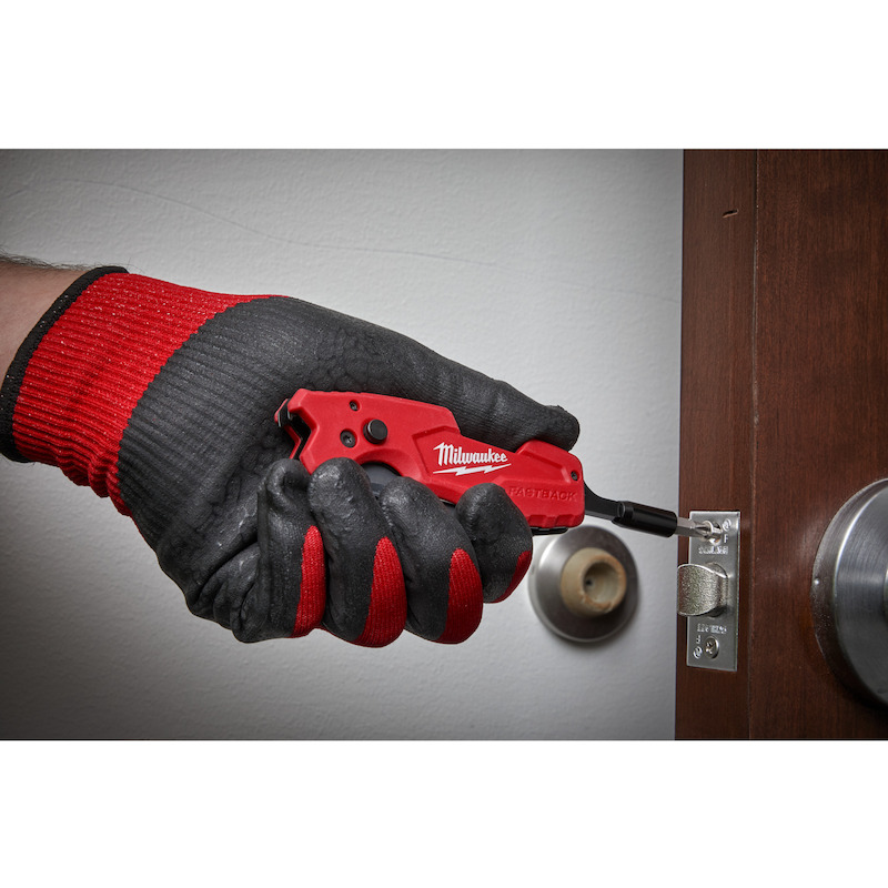 COUTEAU DE POUCHE 6 EN 1    4932478559   MILWAUKEE