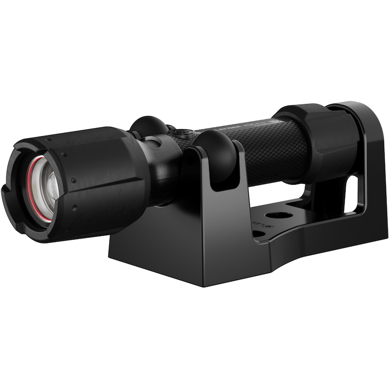 LAMPE POCHE 750LM-280M-18H  P5R RECHARG. LEDLENSER