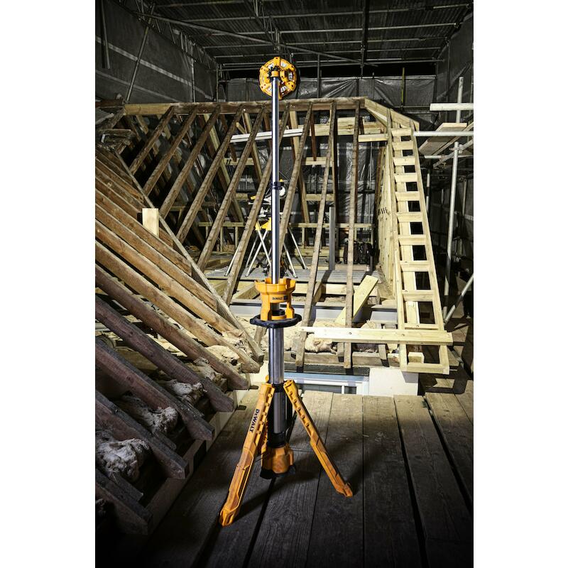 LAMPE CHANTIER 18V/BODY(+TR)DCL079-XJ(LED)  DEWALT