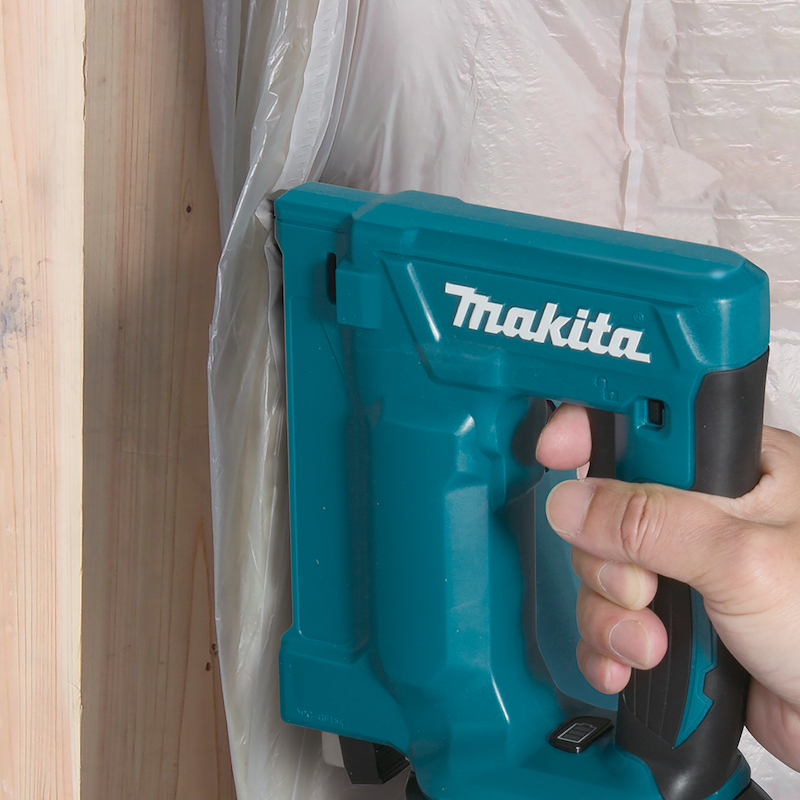 CORDLESS STAPLER LXT 14,4V - DST111ZJ - MAKITA