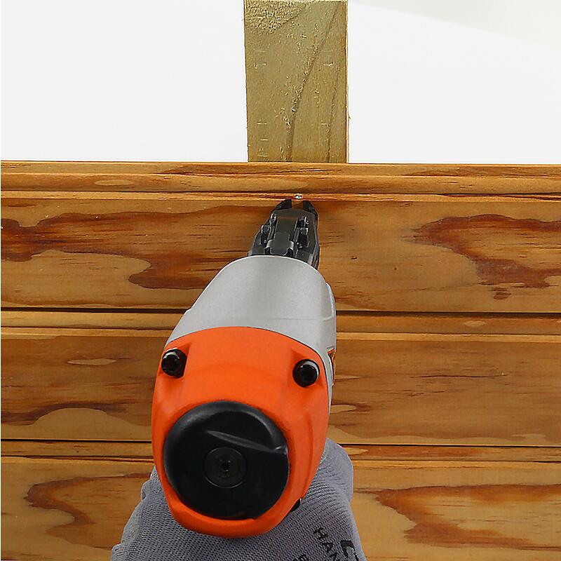 PNEUM.AFWERKNAGELPIST. 50MM FN1650.2       PASLODE