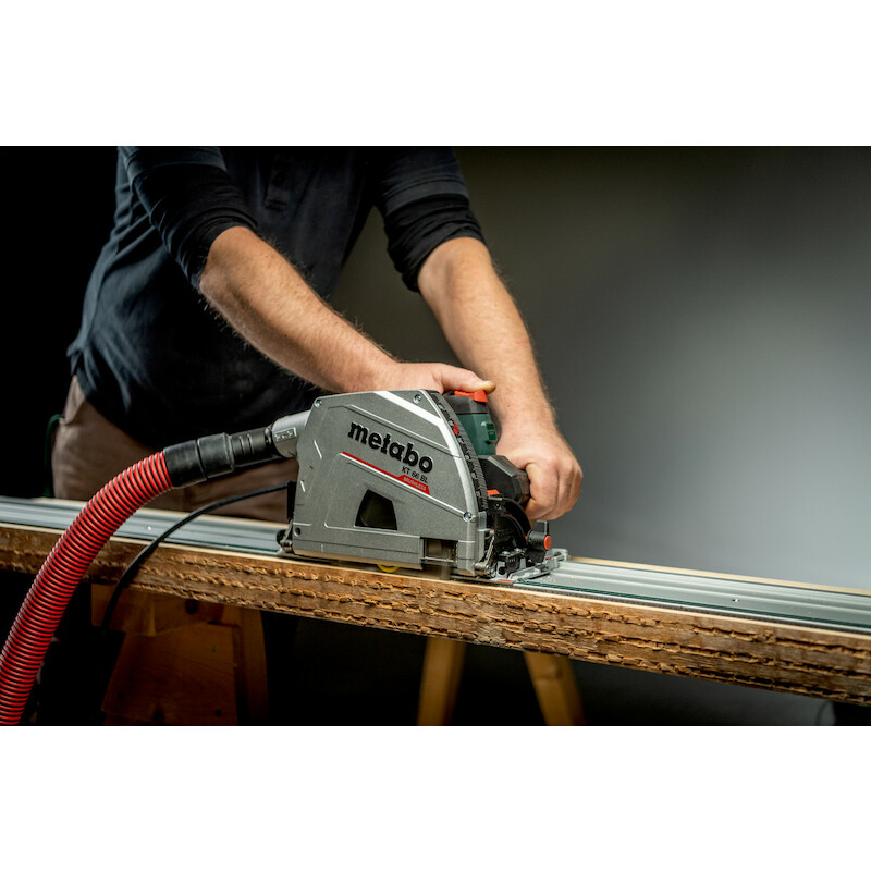 INVALCIRKELZAAG 1200W/165MM KT 66 BL        METABO
