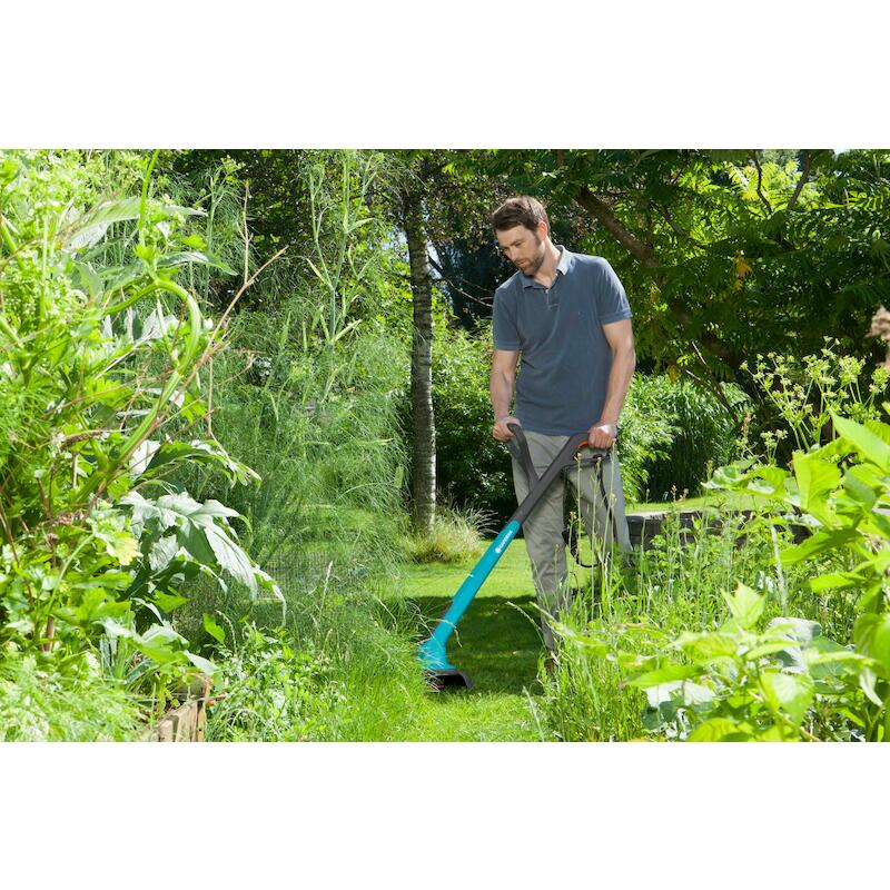 TRIMMER SMALLCUT 350W 23CM  9806           GARDENA