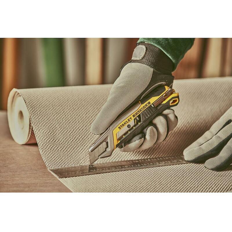 CUTTER FATMAX 18MM          FMHT10594-0    STANLEY
