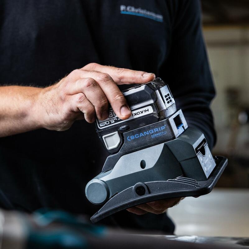 ACCUWERFLAMP 18V/BODY       NOVA 2 CONNECT SCANGRI