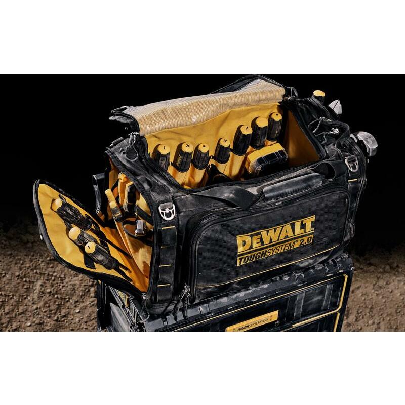 GRAND SAC À OUTILS TOUGHS.  DWST83522-1 22" DEWALT