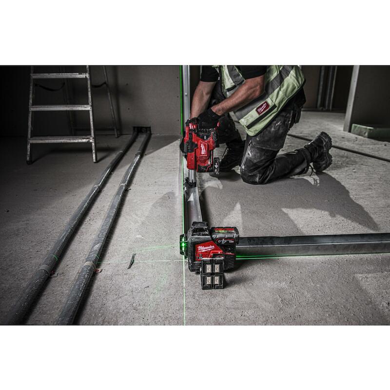 ACCUKRUISLIJNLASER 12V/4AH  M12 C3PL-401C MILWAUKE