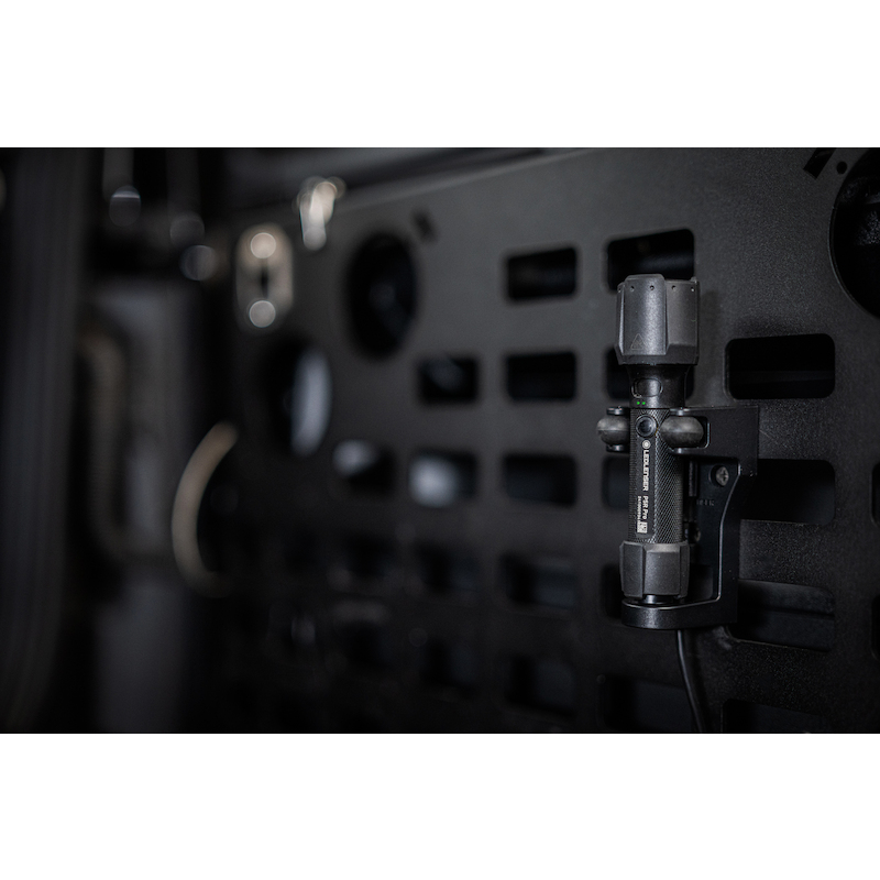 LAMPE POCHE 750LM-280M-18H  P5R RECHARG. LEDLENSER