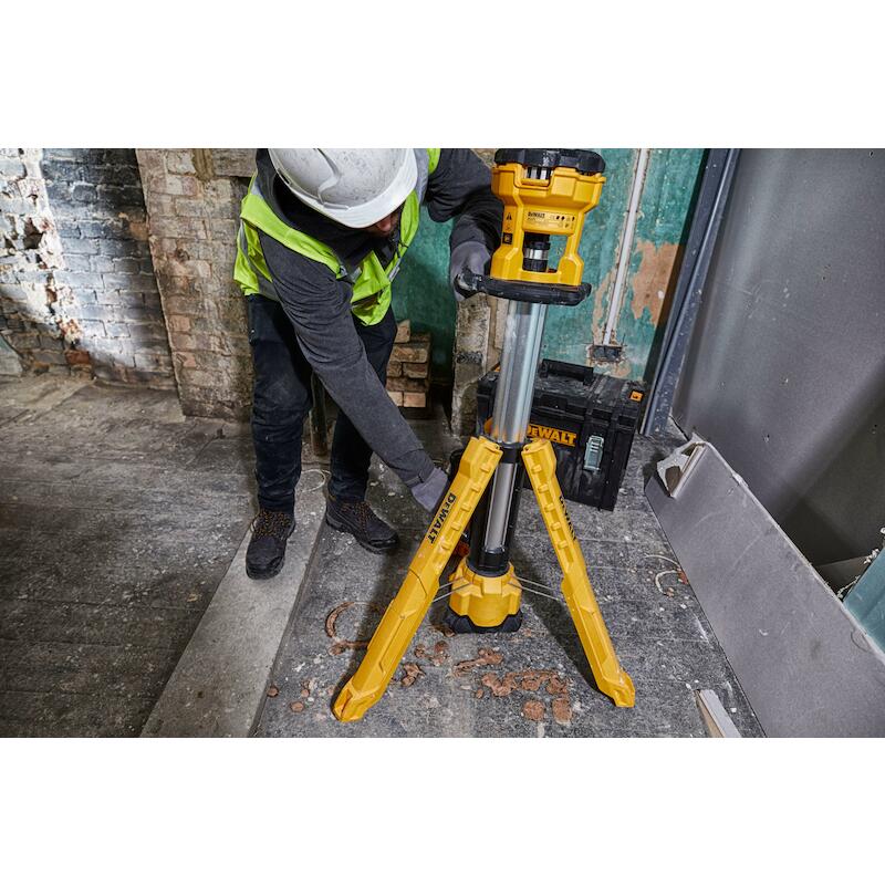 LAMPE CHANTIER 18V/BODY(+TR)DCL079-XJ(LED)  DEWALT