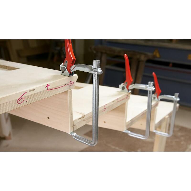 SNELSPANKLEM 300X140        GSH30    (7500N)BESSEY