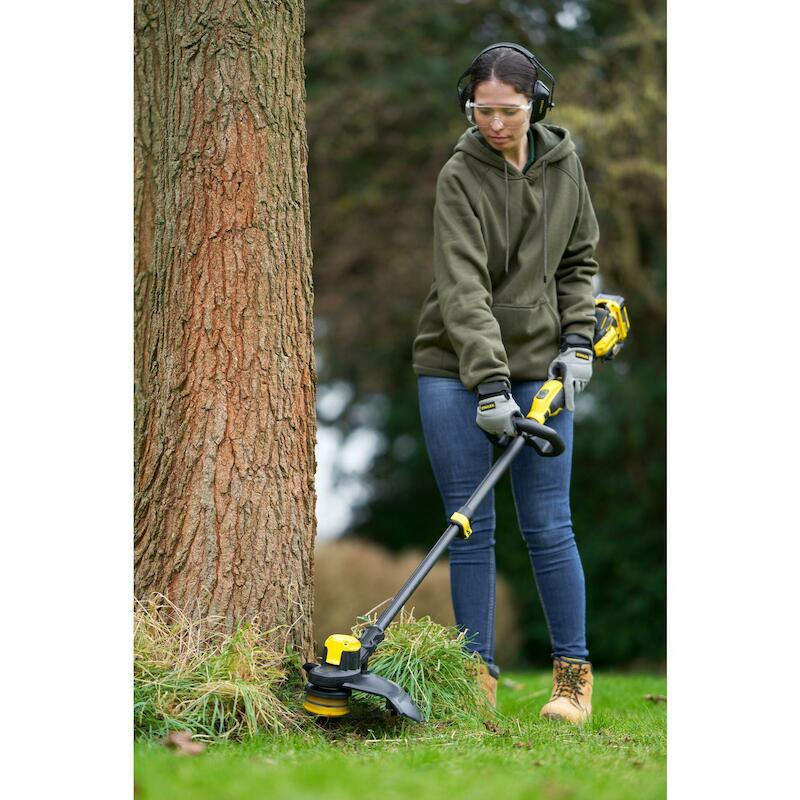 ACCUGRASTRIMMER 18V/BODY    SFMCSTB933B    STANLEY