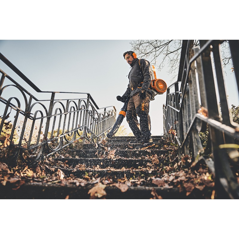 ACCUBLADBLAZER 36V/BODY     BGA 300          STIHL