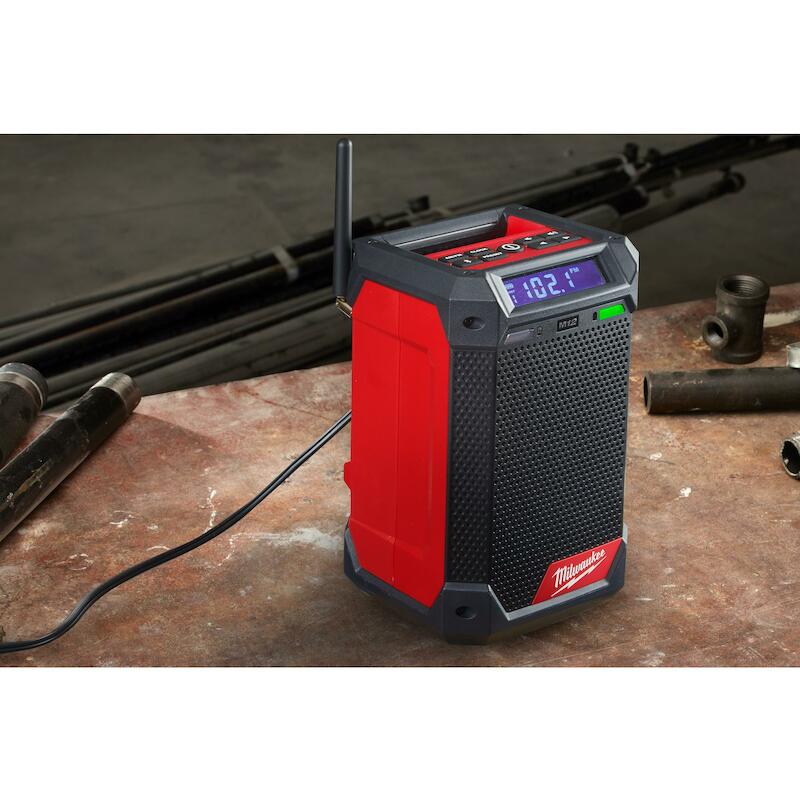 RADIO/CHARGEUR DAB+         M12 RCDAB+-0 MILWAUKEE