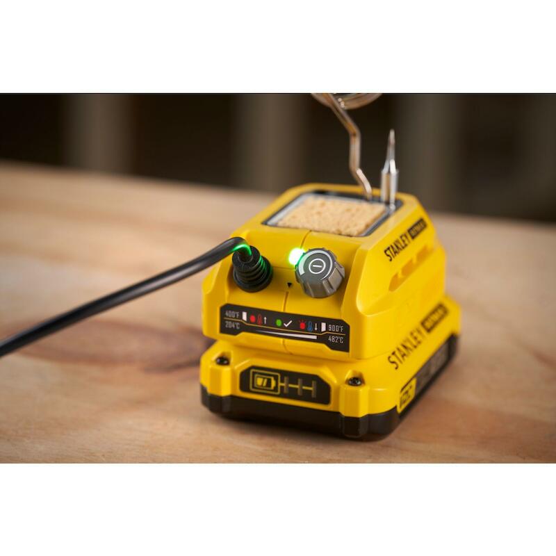 ACCU-SOLDEERBOUT 18V/BODY   SFMCE040B      STANLEY
