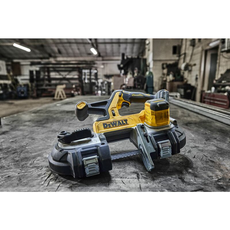 ACCU-LINTZAAG 18V/BODY      DCS378N         DEWALT
