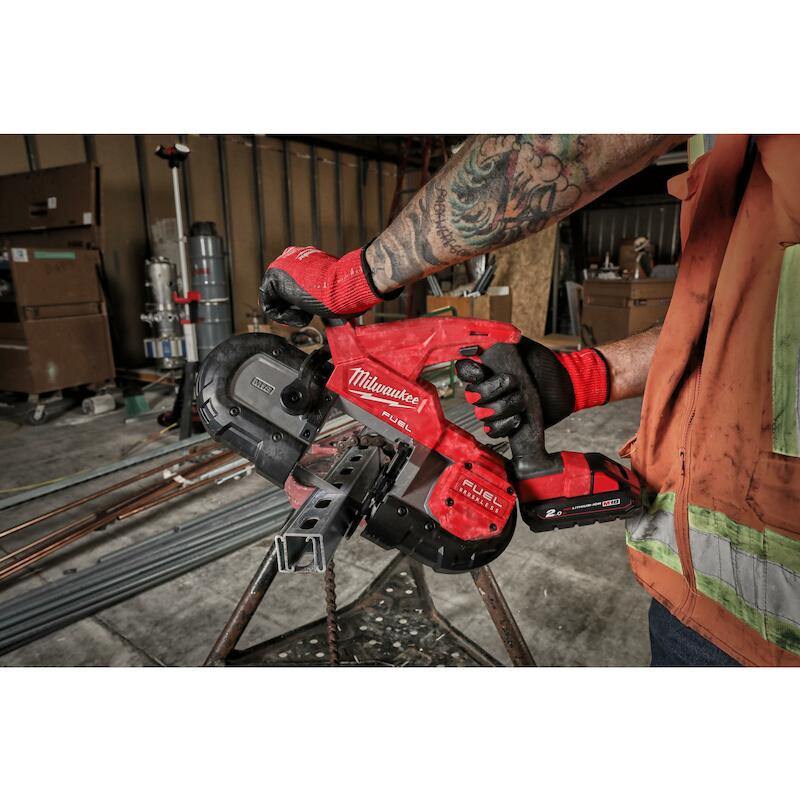 ACCU-LINTZAAG 18V/2X2AH     M18FBS85-202C MILWAUKE