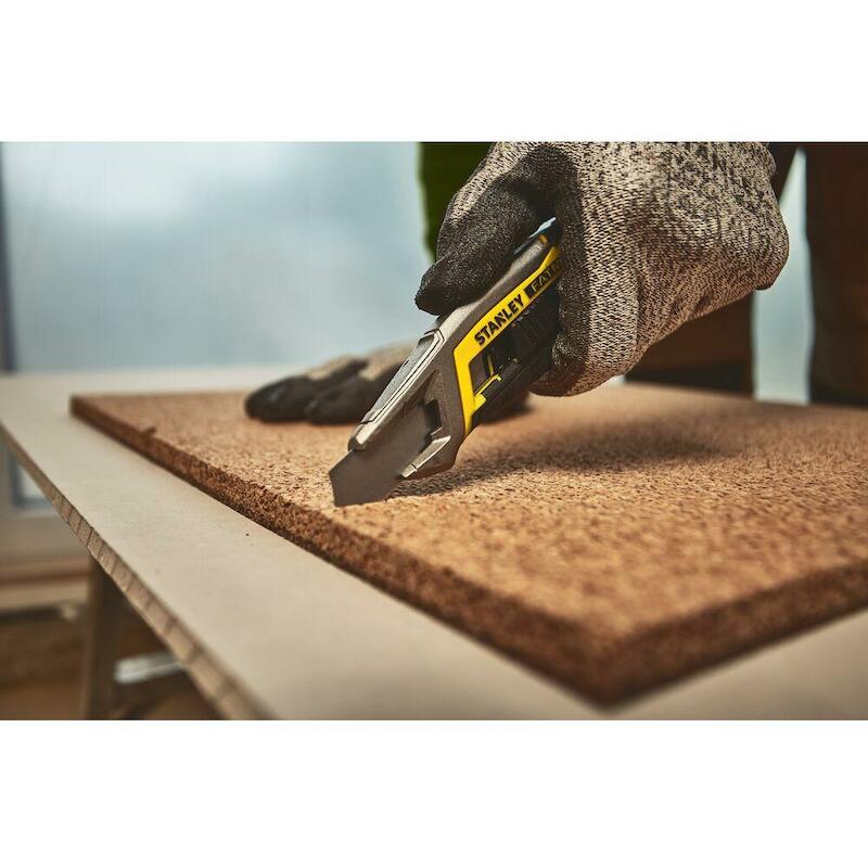 CUTTER FATMAX 18MM          FMHT10594-0    STANLEY