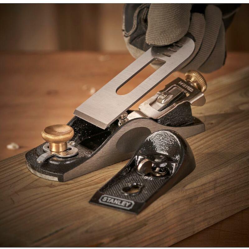 RABOT PETITE 9 1/2 160MM    1-12-020 40MM  STANLEY