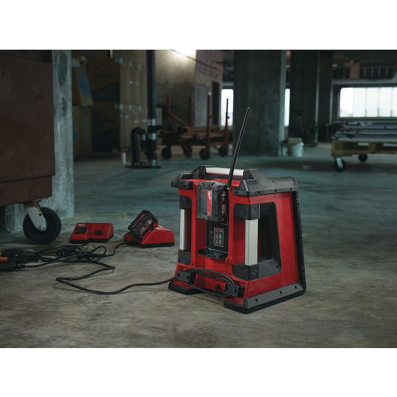 RADIO 18V/220-240V          M18 RC-0     MILWAUKEE