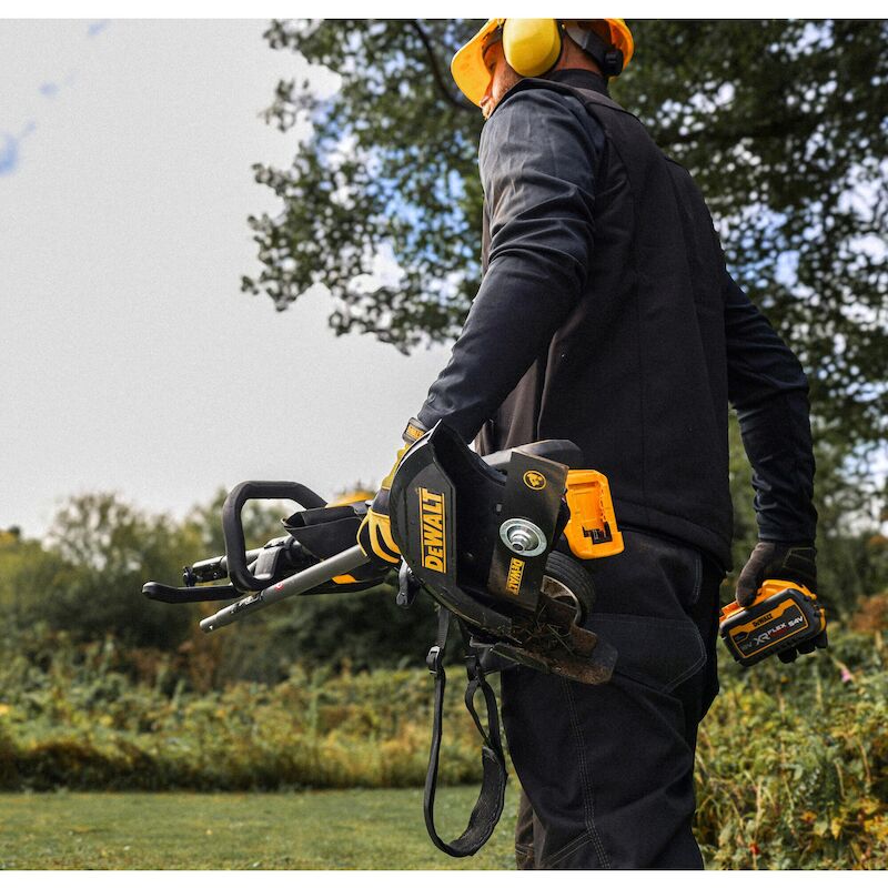 COUPE BORDURES 54V/9AH      DCMASED57X1     DEWALT
