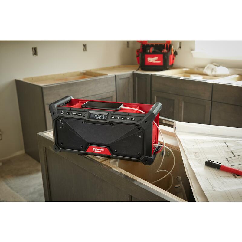 RADIO DAB+ JOBSITE 18V/BODY M18 RADDAB+G2-0    MIL