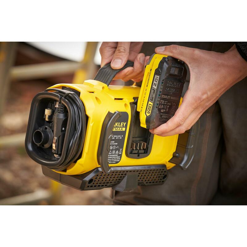 ACCUCOMPRESSOR 18V/BODY     SFMCE520B      STANLEY