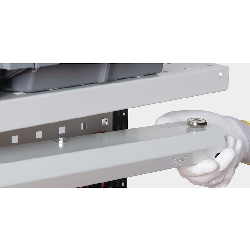 WERKLICHT                   FBL99400008       FAMI