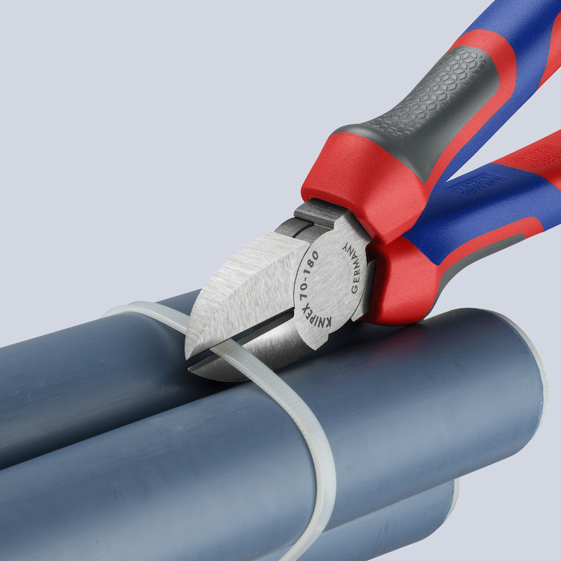 PINCE COUPANTE DE CÔTÉ      70 02 - 180MM   KNIPEX