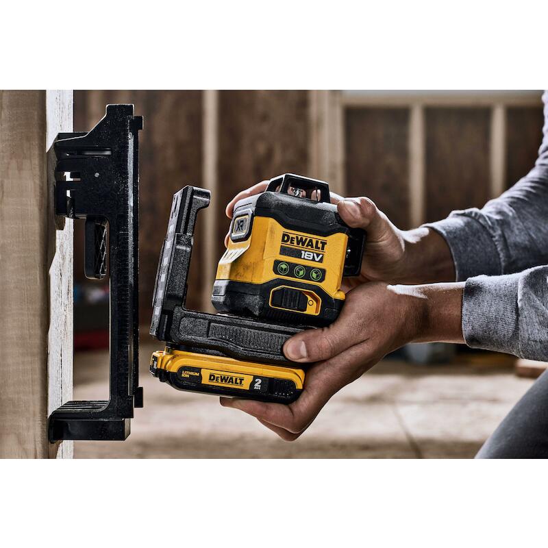 LIJNLASER COMPACT 18V/2AH   DCLE34031D1     DEWALT