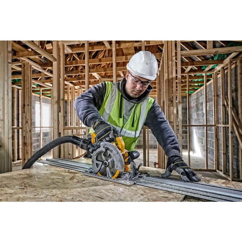 ACCUCIRKELZAAG 18V/BODY     DCS572NT        DEWALT