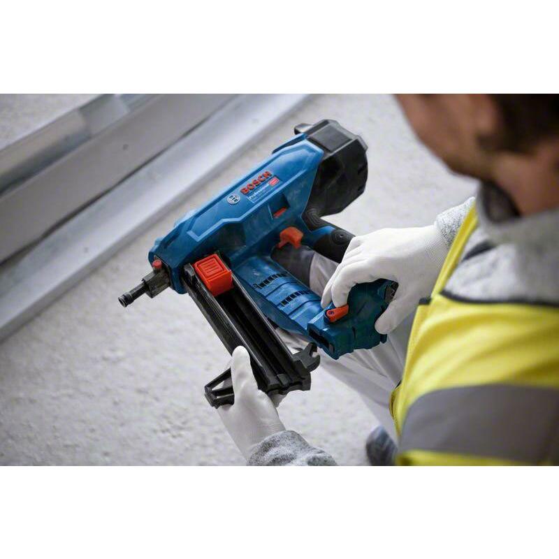 CLOUEUR BETON 18V/BODY      GNB 18V-38 (XL-BOXX)