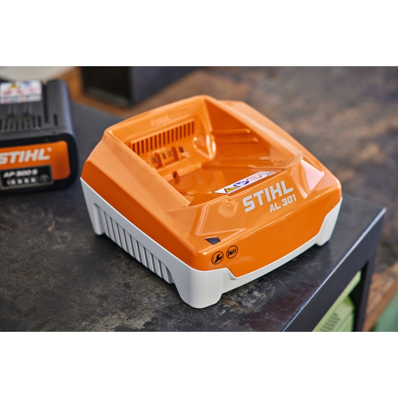 SNELLADER 36V               AL 301           STIHL