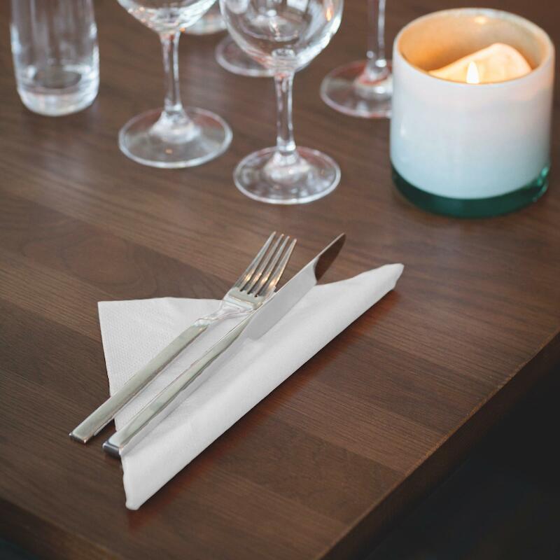 SERVET LUNCH WIT 33X33      477149-200ST-2L.  TORK