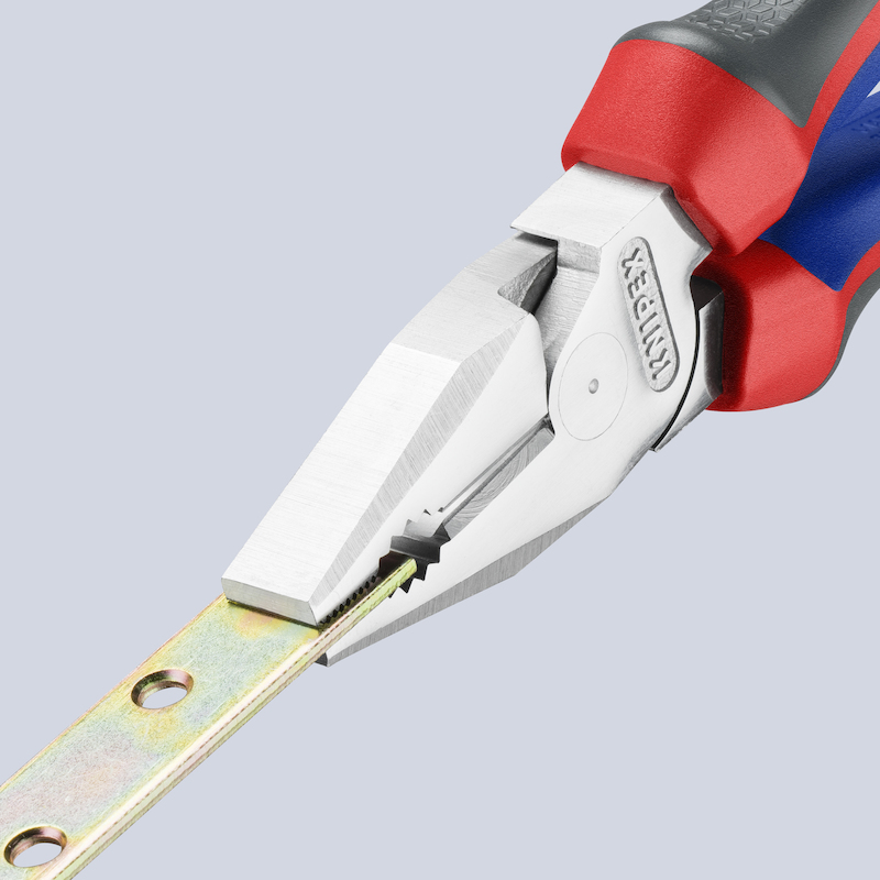 COMBINATIETANG              02 05 - 200MM   KNIPEX
