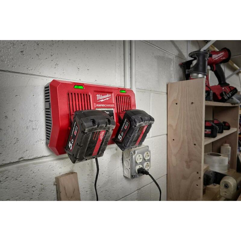 SNELLADER DUAL BAY 18V      M18 DFC      MILWAUKEE