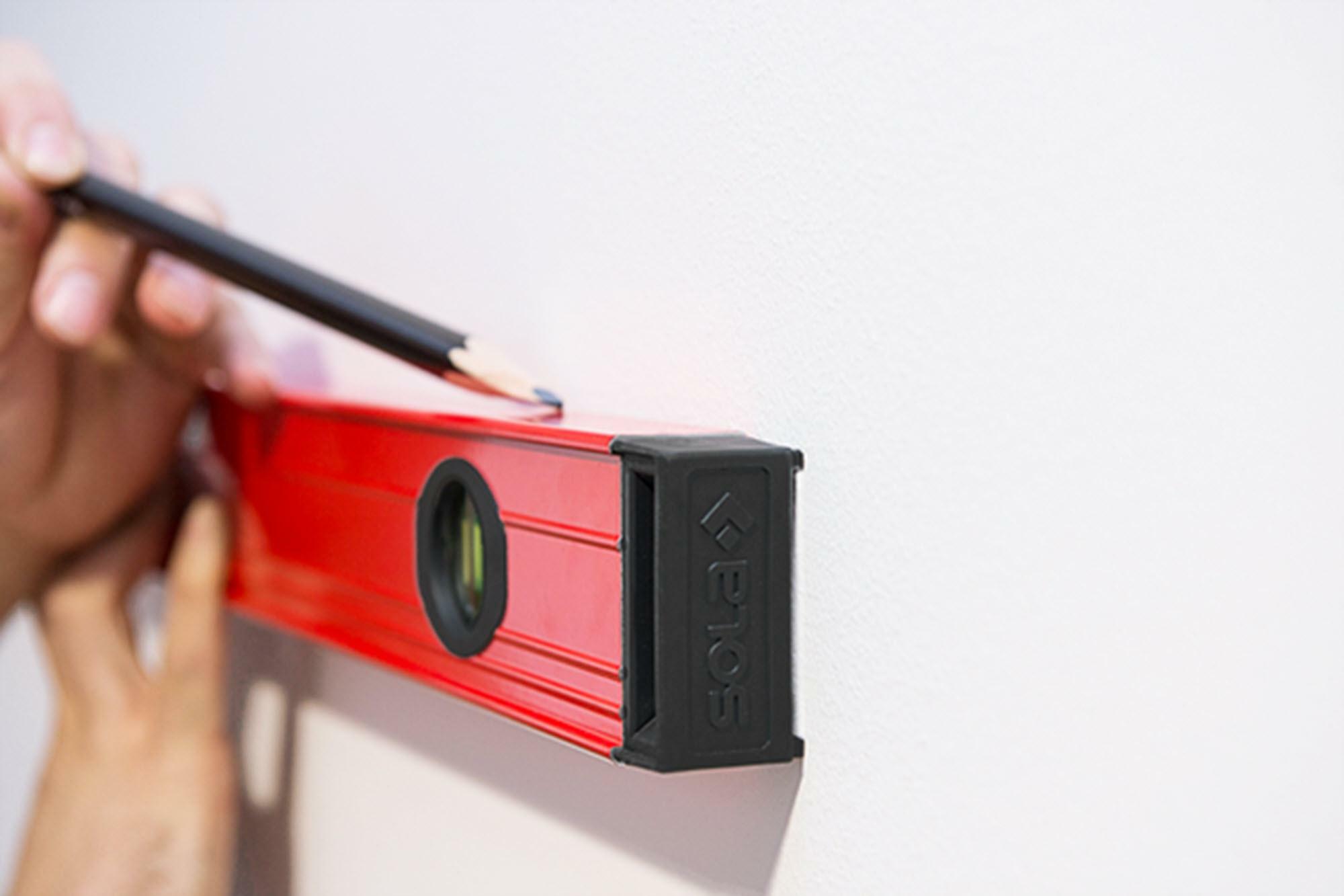 WATERPAS 1000MM             RED 3             SOLA